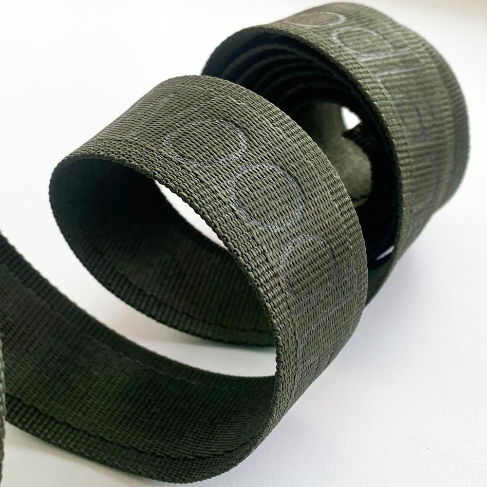 стропа тиснение